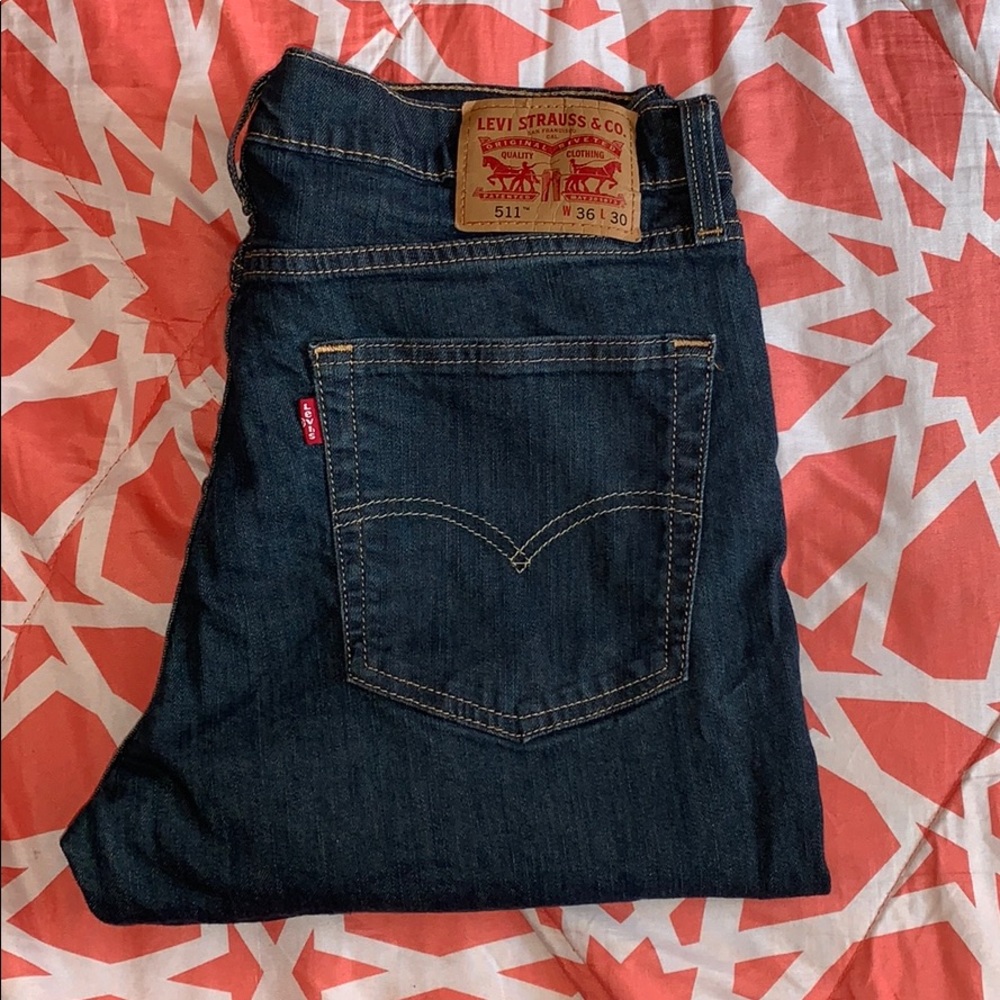 Men Levi Jean size 36x30 style 511